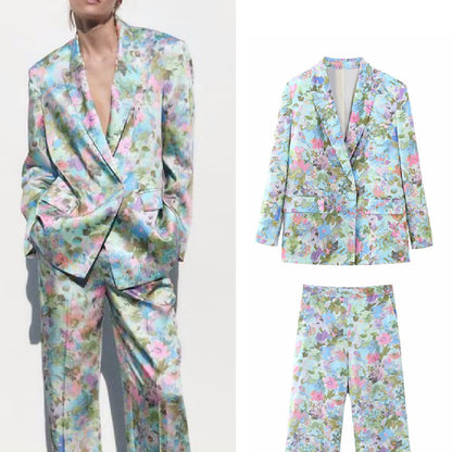 Tenue Fleurie Chic pour Femme