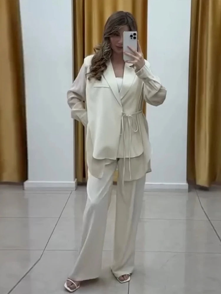 Blazer Ceinturé & Pantalon Élégant